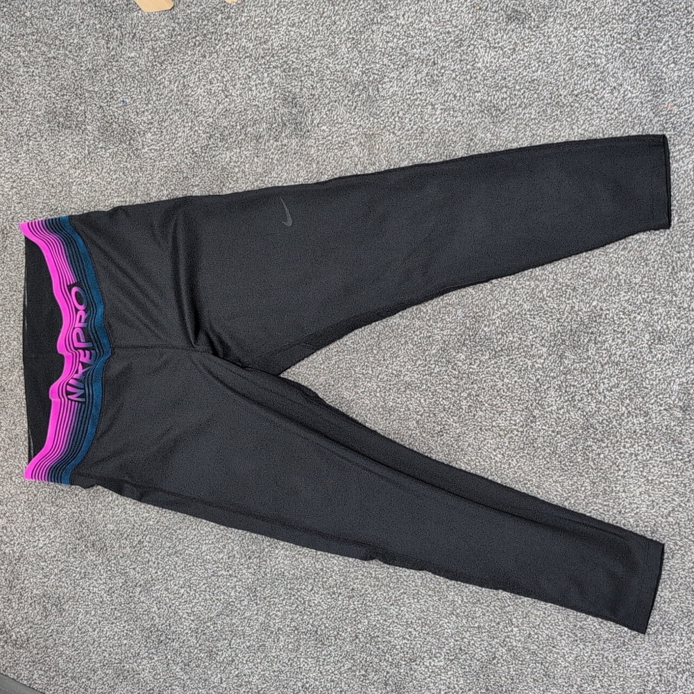 Women's Nike Pro 7/8 Legging